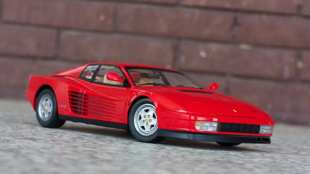 1 18 ferrari testarossa